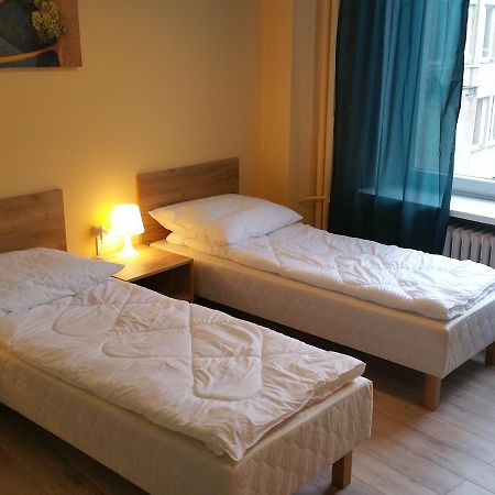 Kaktus Guest House 2 วอร์ซอ ภายนอก รูปภาพ