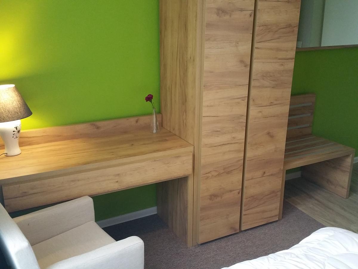 Kaktus Guest House 2 วอร์ซอ ภายนอก รูปภาพ