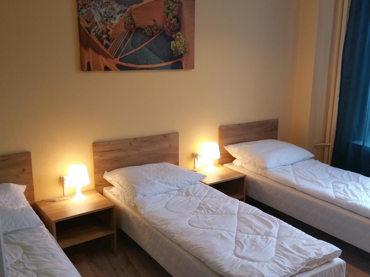 Kaktus Guest House 2 วอร์ซอ ภายนอก รูปภาพ